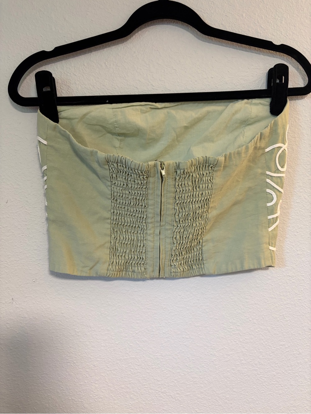 MON RENN - Luna Embroidered Top - Picture 3 of 5